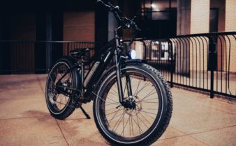 Comment utiliser des vélos électriques en ville?