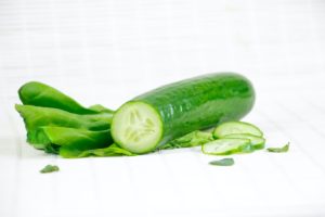 7 avantages pour la santé de manger du concombre.
