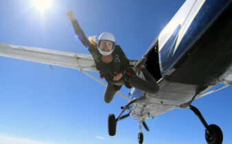 Que manger avant de sauter ? L'alimentation idéale pour un saut en parachute réussi.