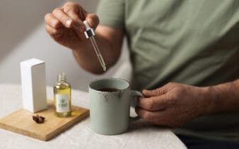 Infusion glacée au CBD : recette rafraîchissante pour l’été