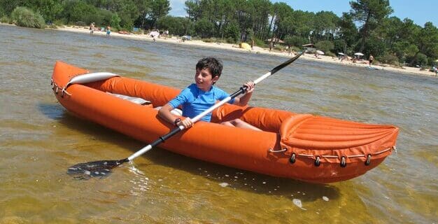 Kayak gonflable : bienfaits, conseils et avantages