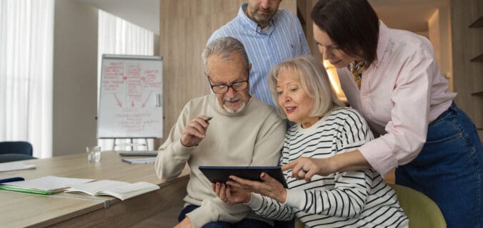 Assurances et mutuelles : bien choisir sa couverture santé senior