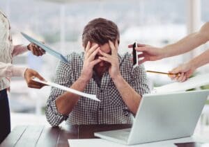 Stress chronique : les 10 symptômes qui doivent vous alerter