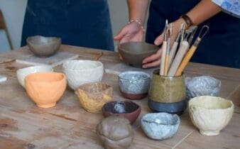 Poterie et céramique : la discipline qui booste votre santé mentale.